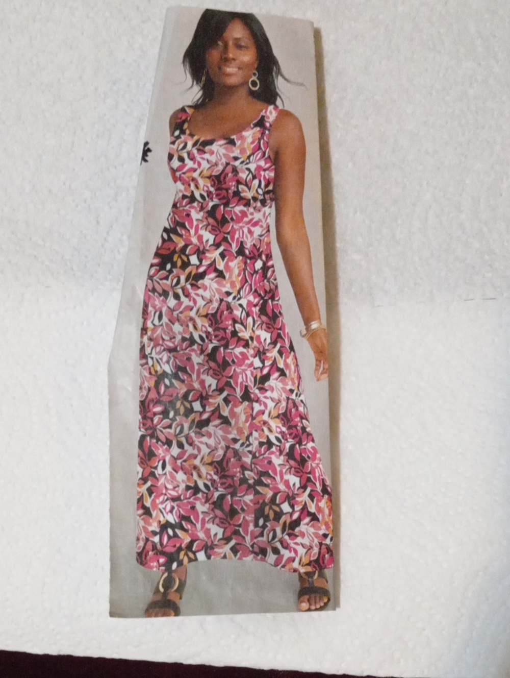 Jessica London  Tea Rose Graphic Leaves Maxi Dress.                 size 14/16